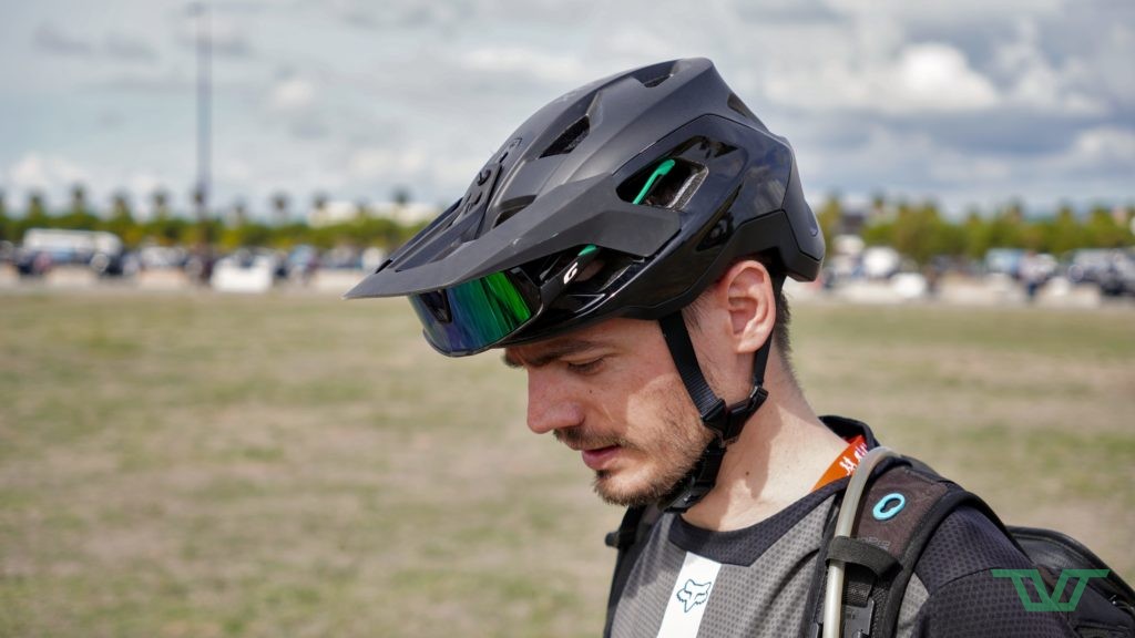casque-fox-vtt-463mfr-1.jpg Test – Fox Speedframe Pro : un casque référence pour le VTT Transition Vélo – Image 1