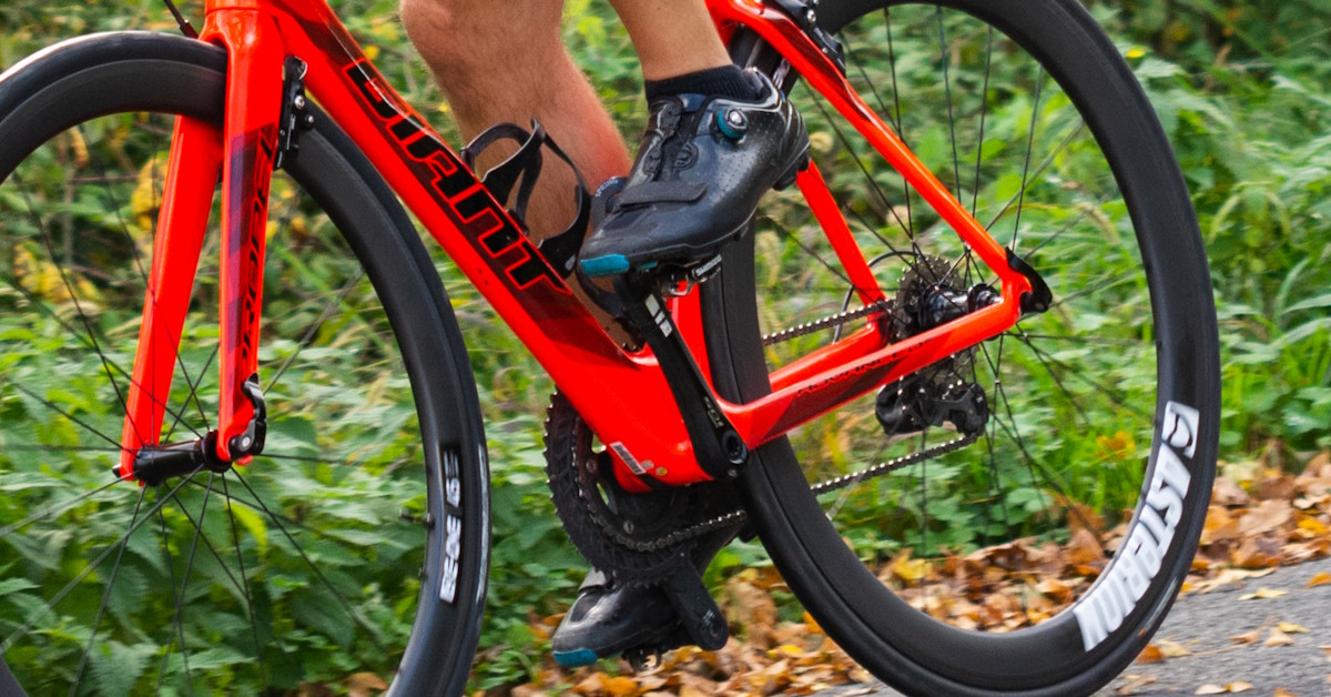 chaussure-velo-route-757cnh-1.jpg Choisir ses chaussures vélo route (SPD / SPD‑SL) – Image 1