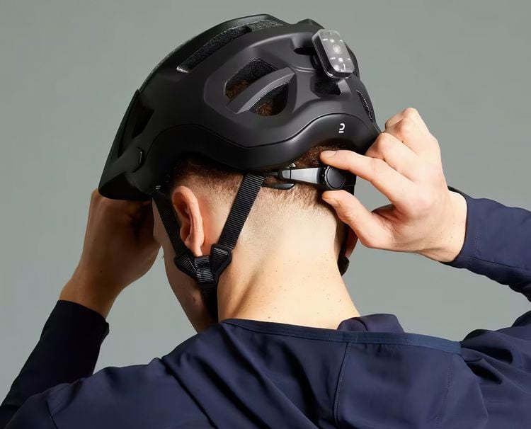 decathlon-casque-velo-258zco.jpg Ces casques Decathlon sont dangereux, rapportez les ! Mobilité Verte – Image 1