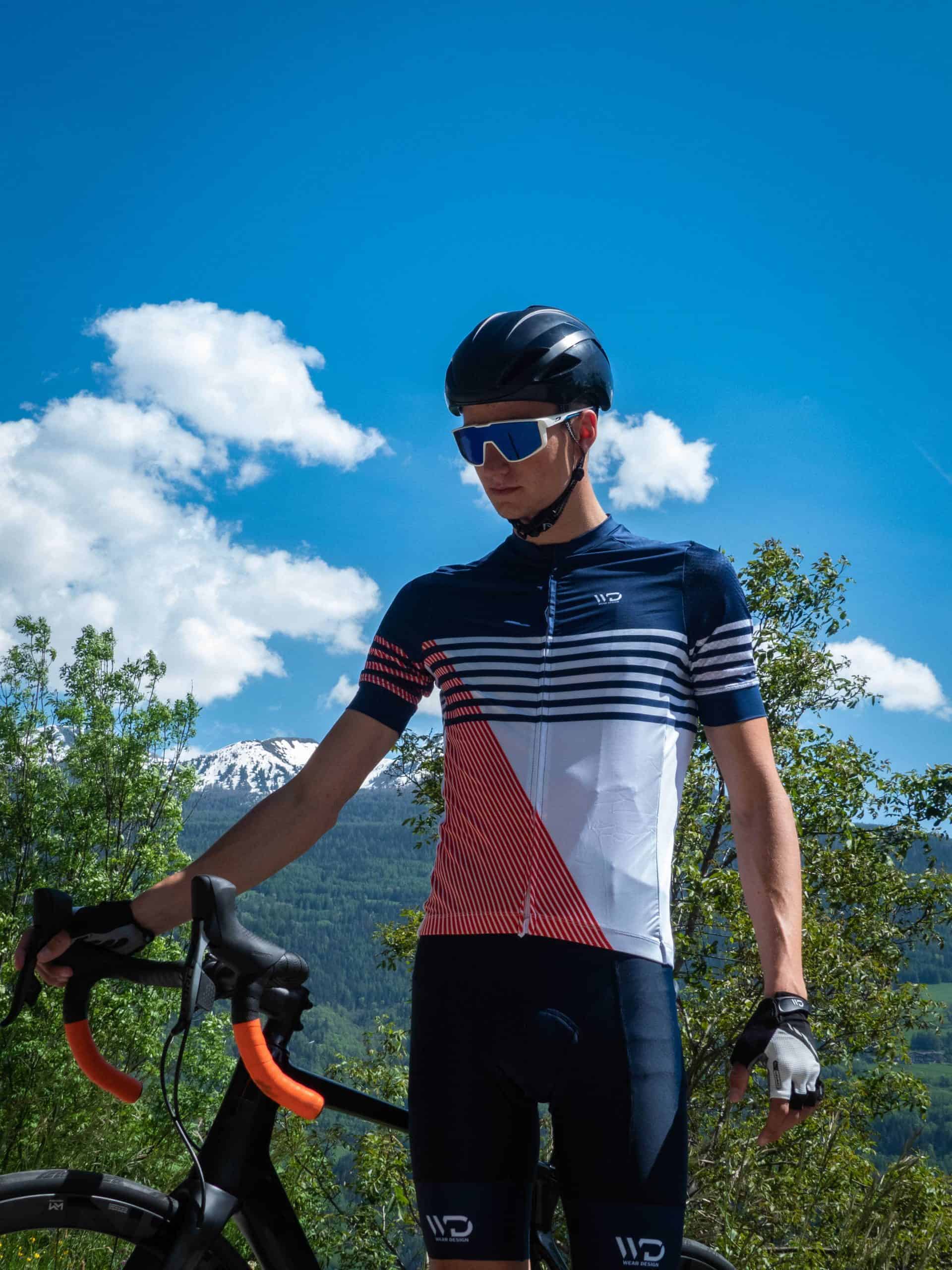 maillot-velo-283qnu-1.jpg Maillot vélo Pro Light Rouge manches courtes Wear Design – Image 1