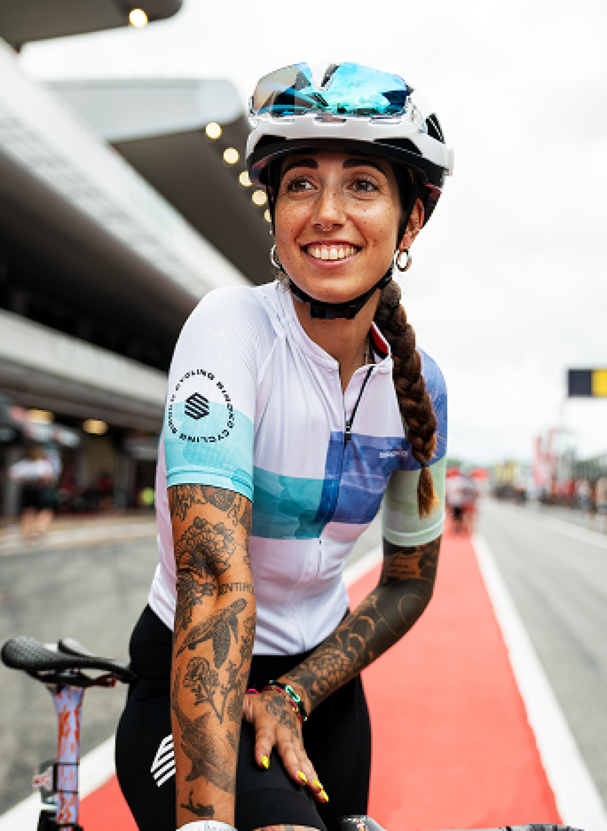 maillot-velo-femme-952pfe.png Acheter des maillots pour cyclisme femme | SIROKO – Image 1