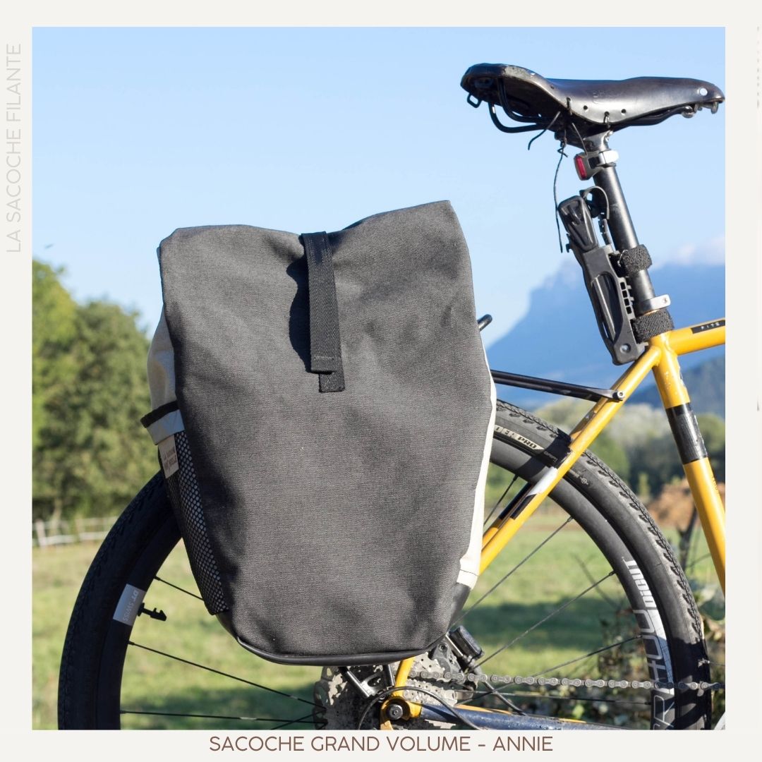 sacoche-velo-707gdd-1.jpg Sacoche vélo de grand volume pour le quotidien ou le voyage – Image 1