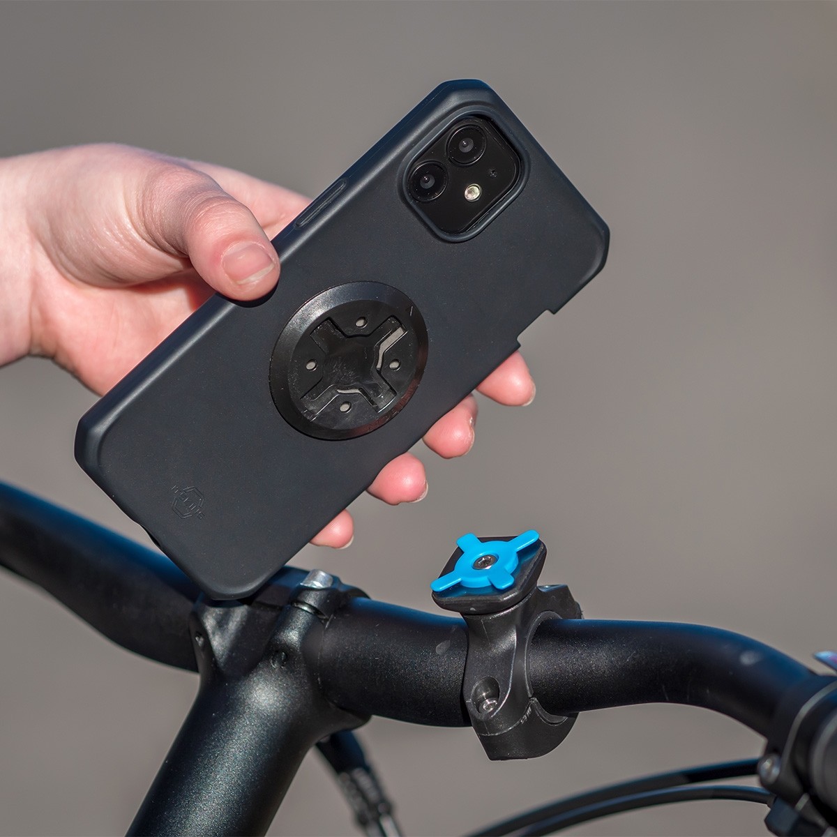 support-telephone-velo-178rlf.jpg Support guidon de vélo U.FIX pour smartphone MADE in FRANCE – Image 1