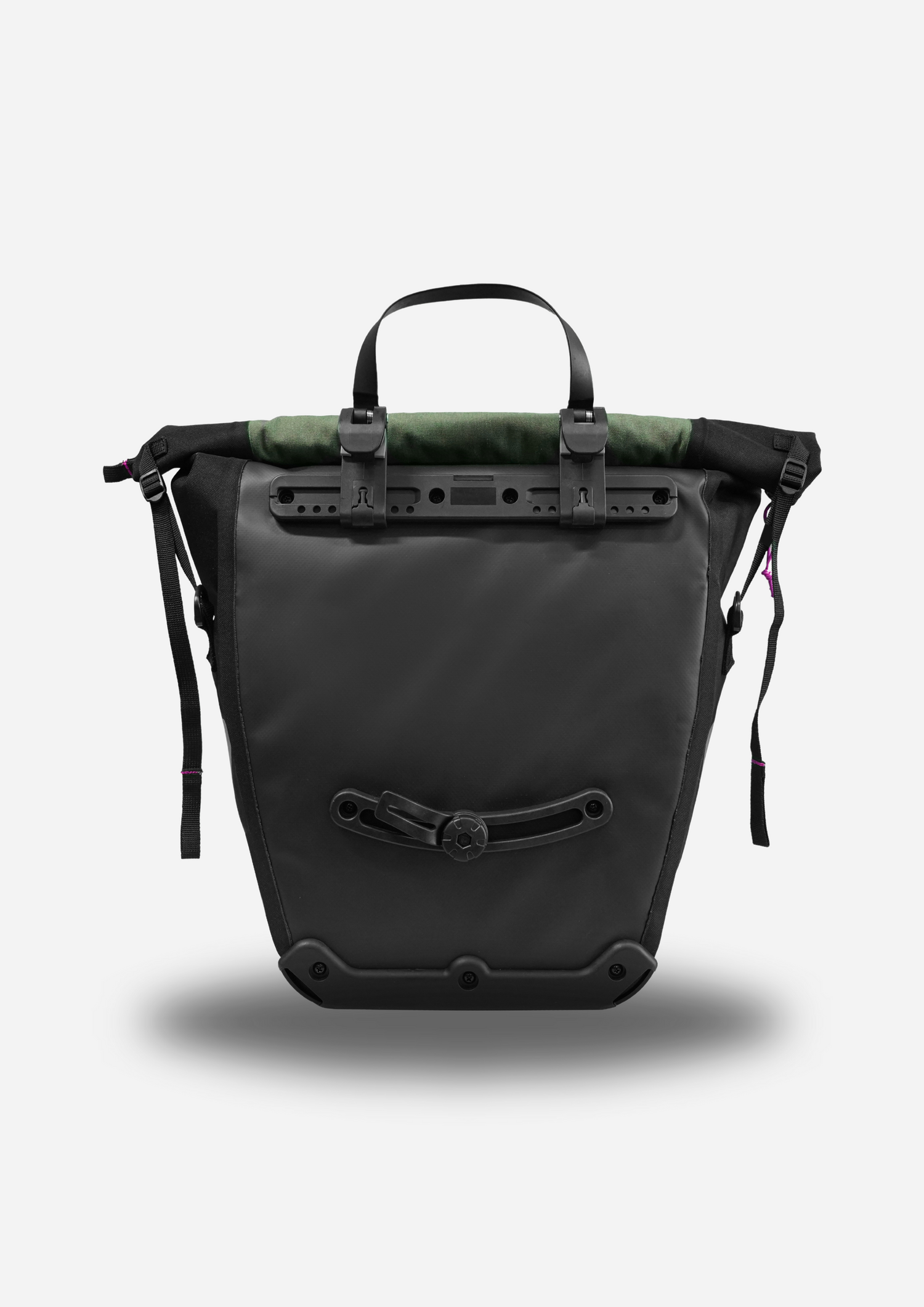 velo-sacoche-324ndv.png Sacoche vélo étanche recyclée 18L – Urbanion Eco Saddle Bag – Image 1